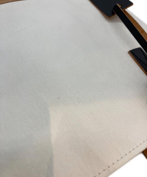 MARNI（マルニ）MARNI (マルニ) バイカラートートバッグ ホワイト×ブラウンの古着・服飾アイテム