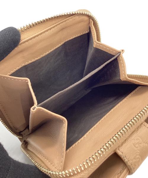 GUCCI（グッチ）GUCCI (グッチ) 2つ折り財布 ベージュの古着・服飾アイテム