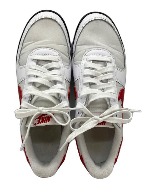 NIKE（ナイキ）NIKE (ナイキ) スニーカー ホワイト×レッド サイズ:27の古着・服飾アイテム