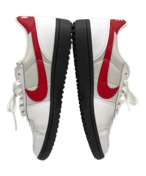 NIKE（ナイキ）NIKE (ナイキ) スニーカー ホワイト×レッド サイズ:27の古着・服飾アイテム