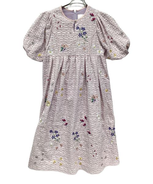 CHESTY（チェスティ）CHESTY (チェスティ) ジャガード刺繍パフスリーブワンピース ピンクの古着・服飾アイテム