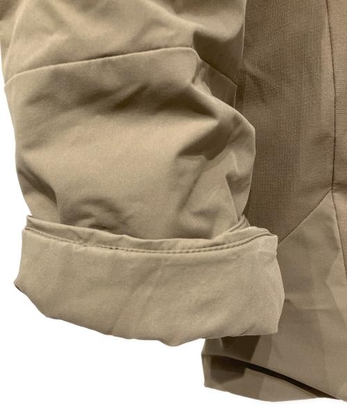 TIGORA（ティゴラ）TIGORA (ティゴラ) ダウンジャケット ベージュ サイズ:Mの古着・服飾アイテム