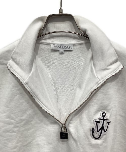 J.W.ANDERSON（ジェイダブリューアンダーソン）J.W.ANDERSON (ジェイダブリューアンダーソン) ハーフジップスウェット ホワイト サイズ:Mの古着・服飾アイテム