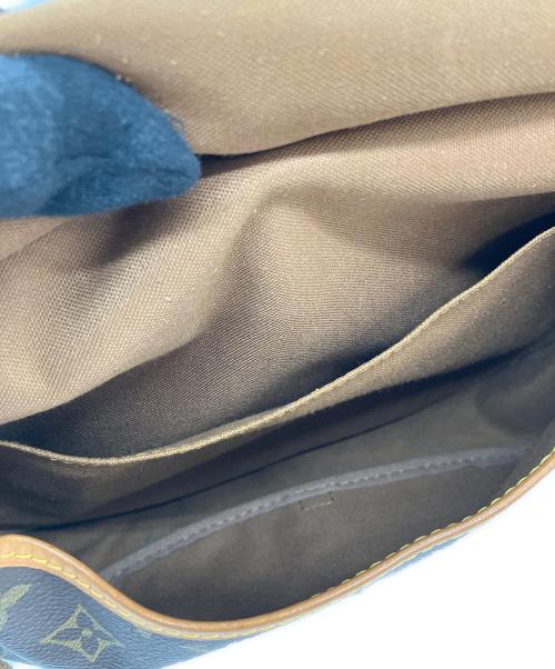 LOUIS VUITTON（ルイ ヴィトン）LOUIS VUITTON (ルイ ヴィトン) ショルダーバッグ ソミュール30 ブラウンの古着・服飾アイテム