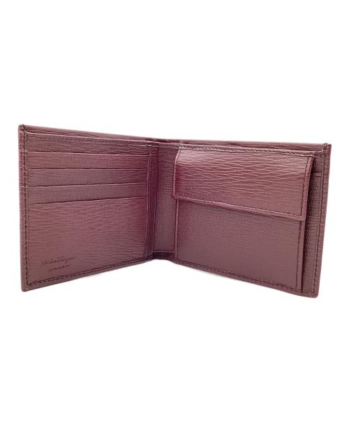 Salvatore Ferragamo（サルヴァトーレ フェラガモ）Salvatore Ferragamo (サルヴァトーレ フェラガモ) 2つ折り財布 ボルドーの古着・服飾アイテム