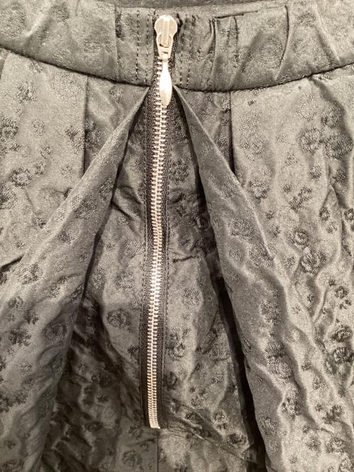 cygne（シーニュ）cygne (シーニュ) ジャガードボリュームスカート ブラックの古着・服飾アイテム