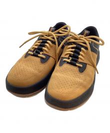 Timberland（ティンバーランド）の古着「MAPLE GROVE WHEAT NUBUCK」｜ブラウン×ブラック