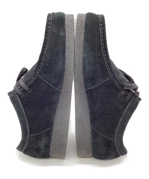 CLARKS（クラークス）CLARKS (クラークス) モカシンシューズ ブラック サイズ:26.5cmの古着・服飾アイテム