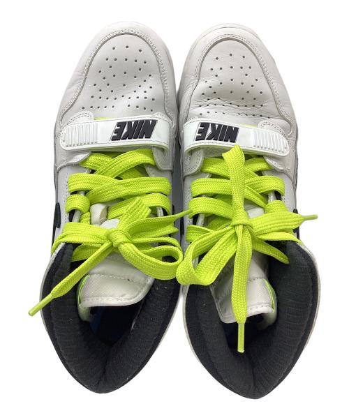 NIKE（ナイキ）NIKE (ナイキ) ハイカットスニーカー ホワイト×グリーン サイズ:27.5の古着・服飾アイテム