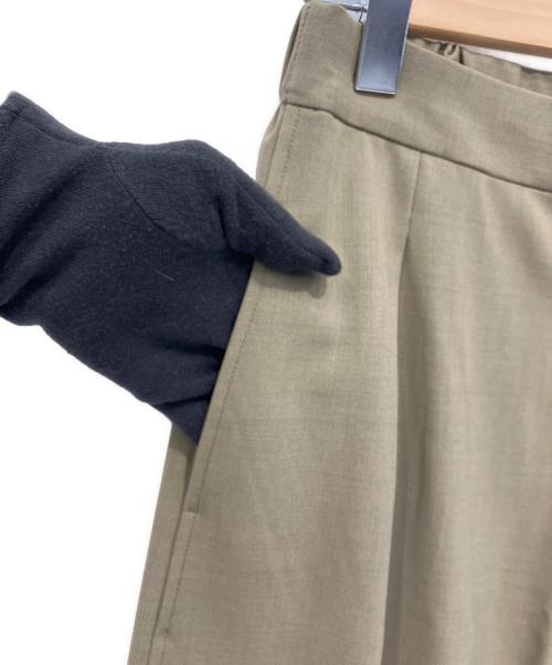 forme（フォルメ）forme (フォルメ) カバーパンツ カーキ サイズ:1の古着・服飾アイテム