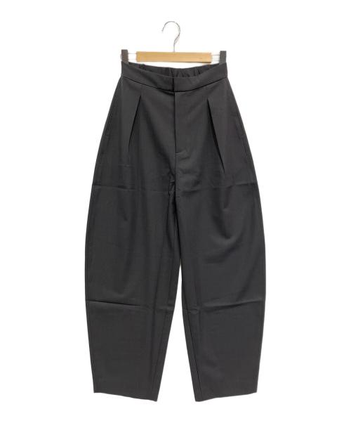 forme（フォルメ）forme (フォルメ) CurvedPants グレー サイズ:1の古着・服飾アイテム