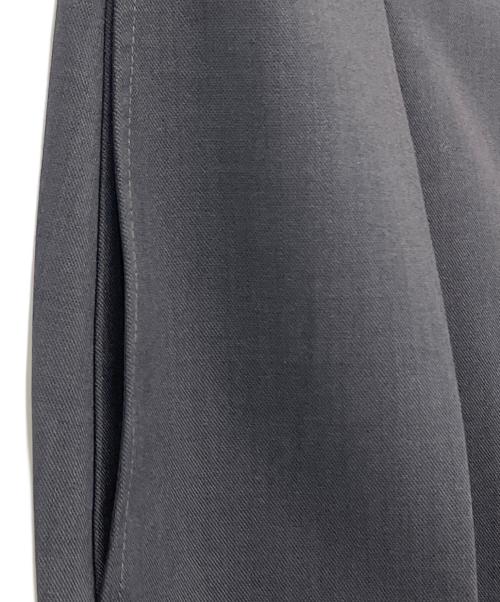 forme（フォルメ）forme (フォルメ) CurvedPants グレー サイズ:1の古着・服飾アイテム
