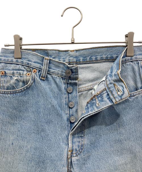 LEVI'S（リーバイス）LEVI'S (リーバイス) デニムパンツ スカイブルー サイズ:W30 L36の古着・服飾アイテム