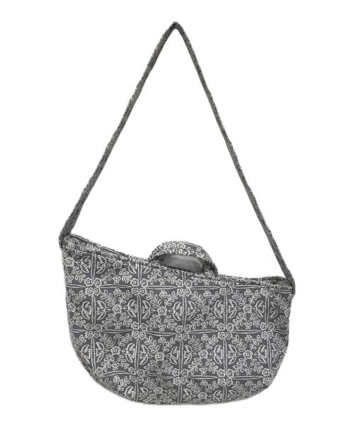 mina perhonen（ミナ ペルホネン）mina perhonen (ミナ ペルホネン) 2WAYバッグ グレー×ホワイトの古着・服飾アイテム