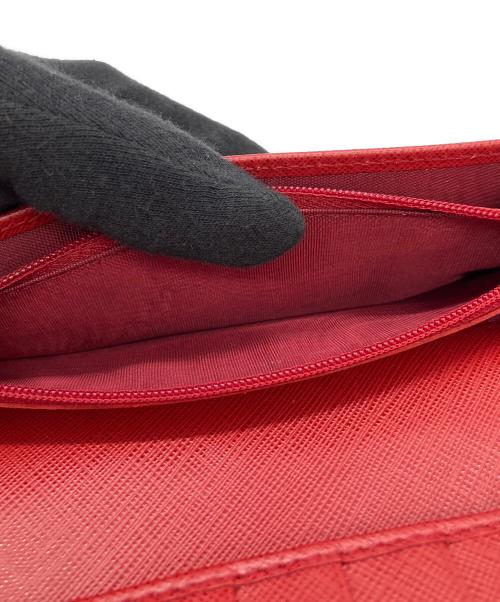 Salvatore Ferragamo（サルヴァトーレ フェラガモ）Salvatore Ferragamo (サルヴァトーレ フェラガモ) 長財布 レッドの古着・服飾アイテム