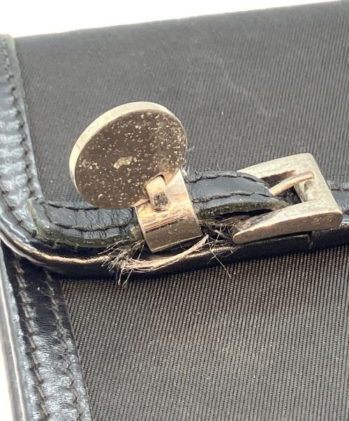 PRADA（プラダ）PRADA (プラダ) 3つ折り財布 ブラックの古着・服飾アイテム