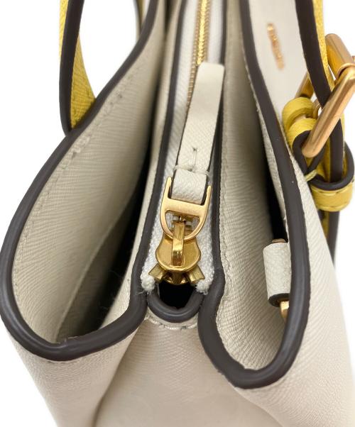 TORY BURCH（トリーバーチ）TORY BURCH (トリーバーチ) ハンドバッグ ホワイト×イエローの古着・服飾アイテム