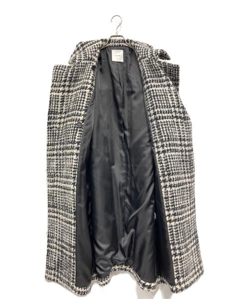 CLANE（クラネ）CLANE (クラネ) SHORT SHAGGY COCOON OVER COAT ホワイト×ブラックの古着・服飾アイテム