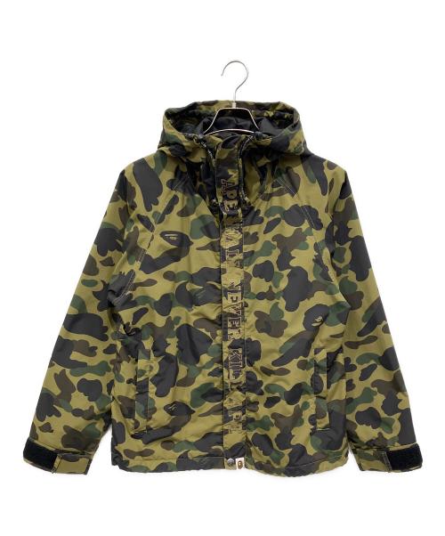 A BATHING APE（ア ベイシング エイプ）A BATHING APE (ア ベイシング エイプ) マウンテンパーカー カーキ×ブラック サイズ:Mの古着・服飾アイテム