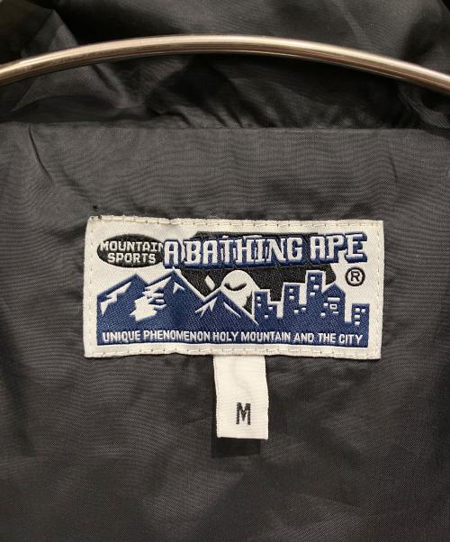 A BATHING APE（ア ベイシング エイプ）A BATHING APE (ア ベイシング エイプ) マウンテンパーカー カーキ×ブラック サイズ:Mの古着・服飾アイテム