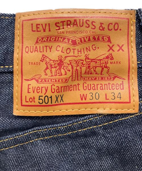 LEVI'S（リーバイス）LEVI'S (リーバイス) ボタンフライデニムパンツ インディゴ サイズ:W30 L34の古着・服飾アイテム
