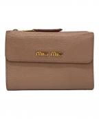 MIU MIUミュウミュウ）の古着「2つ折り財布」｜ピンク