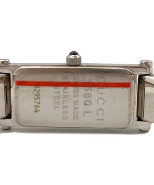 GUCCI（グッチ）GUCCI (グッチ) スクエアフェイスバングルウォッチ シルバーカラーの古着・服飾アイテム