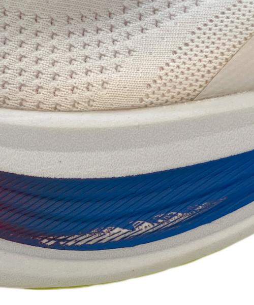 HOKAONEONE（ホカオネオネ）HOKAONEONE (ホカオネオネ) ローカットスニーカー ホワイト×レッド サイズ:29.0cmの古着・服飾アイテム