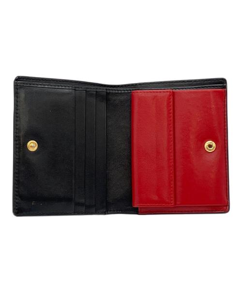MIU MIU（ミュウミュウ）MIU MIU (ミュウミュウ) 2つ折り財布 ブラック×レッドの古着・服飾アイテム