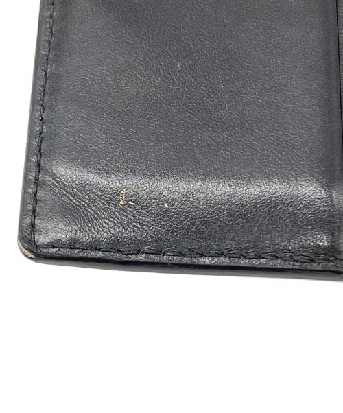 MIU MIU（ミュウミュウ）MIU MIU (ミュウミュウ) 2つ折り財布 ブラック×レッドの古着・服飾アイテム