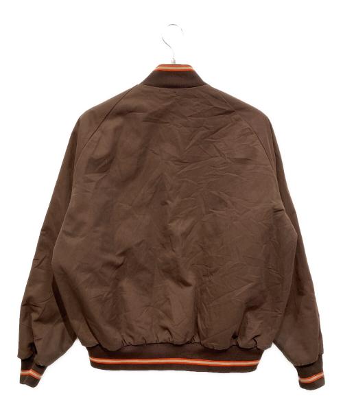 Martunique（マルティニーク）Martunique (マルティニーク) スタジャン ブラウン サイズ:LARGEの古着・服飾アイテム