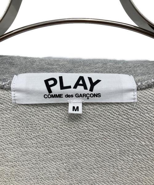 PLAY COMME des GARCONS（プレイコムデギャルソン）PLAY COMME des GARCONS (プレイコムデギャルソン) ジップアップスウェット グレー サイズ:Mの古着・服飾アイテム