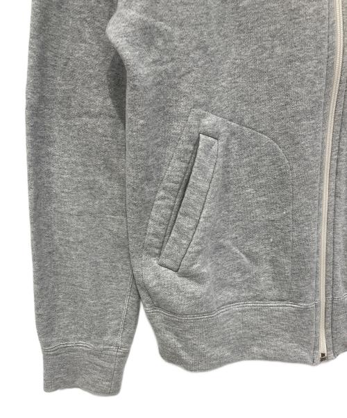 PLAY COMME des GARCONS（プレイコムデギャルソン）PLAY COMME des GARCONS (プレイコムデギャルソン) ジップアップスウェット グレー サイズ:Mの古着・服飾アイテム
