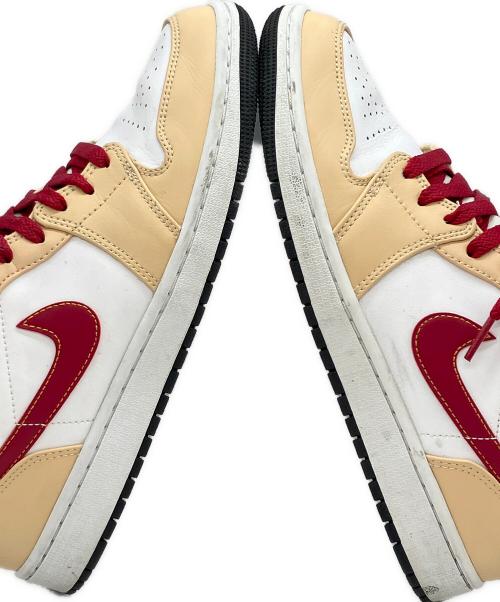 NIKE（ナイキ）NIKE (ナイキ) Air Jordan 1 Mid ベージュ×レッド サイズ:27.0cmの古着・服飾アイテム