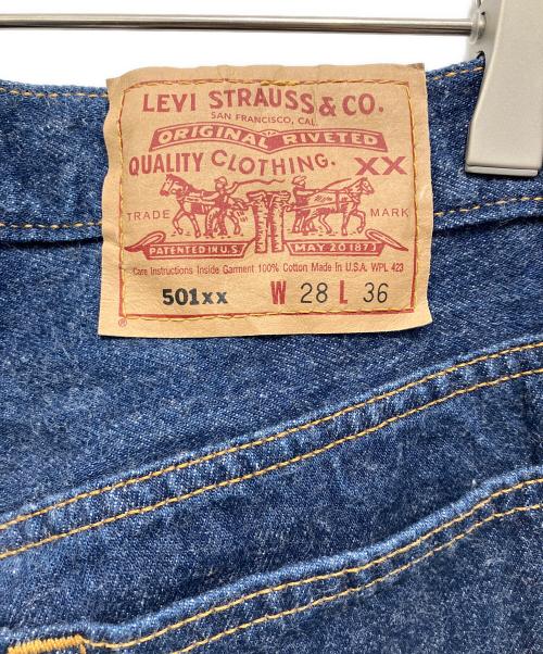 LEVI'S（リーバイス）LEVI'S (リーバイス) 501xx デニムパンツ ブルー サイズ:W28 L36の古着・服飾アイテム