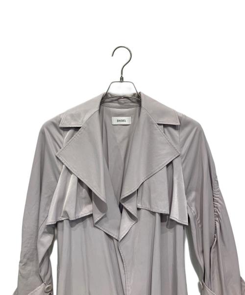 Snidel（スナイデル）Snidel (スナイデル) グロストレンチコート ライトグレーの古着・服飾アイテム