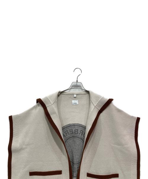BURBERRY（バーバリー）BURBERRY (バーバリー) ロゴフーデットケープ ホワイト×ブラウン サイズ:ONE SIZEの古着・服飾アイテム