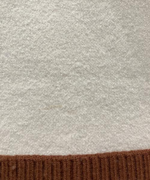 BURBERRY（バーバリー）BURBERRY (バーバリー) ロゴフーデットケープ ホワイト×ブラウン サイズ:ONE SIZEの古着・服飾アイテム