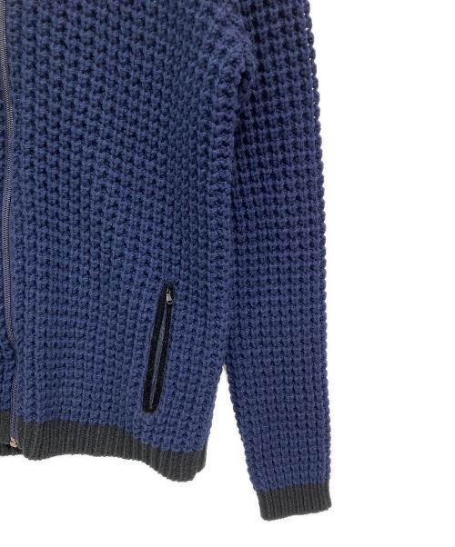 EA7 EMPORIO ARMANI（EA7 エンポリオアルマーニ）EA7 EMPORIO ARMANI (EA7 エンポリオアルマーニ) ニットジャケット ブルー×ブラック サイズ:XLの古着・服飾アイテム