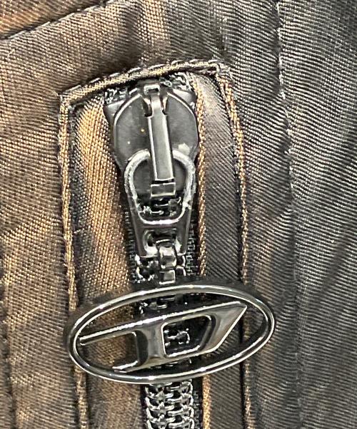 DIESEL（ディーゼル）DIESEL (ディーゼル) ジップジャケット ブラック サイズ:Sの古着・服飾アイテム