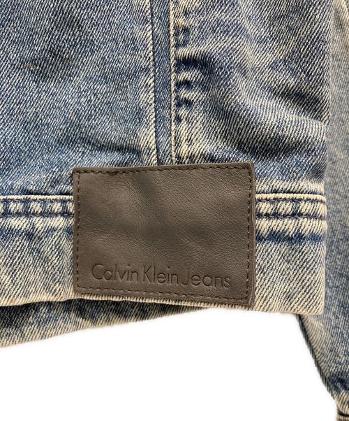 Calvin Klein Jeans（カルバンクラインジーンズ）Calvin Klein Jeans (カルバンクラインジーンズ) デニムジャケット インディゴ サイズ:S 未使用品の古着・服飾アイテム