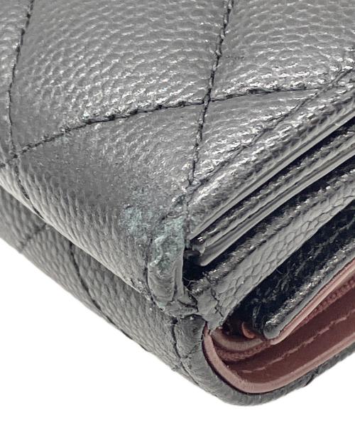 CHANEL（シャネル）CHANEL (シャネル) クラシックスモールフラップウォレット 3つ折り財布 ブラックの古着・服飾アイテム