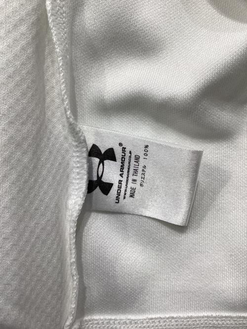 読売ジャイアンツ（ヨミウリジャイアンツ）読売ジャイアンツ (ヨミウリジャイアンツ) UNDER ARMOUR (アンダーアーマー) 応援グッズ ホワイト サイズ:Mの古着・服飾アイテム