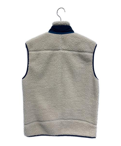 Patagonia（パタゴニア）Patagonia (パタゴニア) クラシック レトロX フリースベスト ベージュ×ネイビー サイズ:Mの古着・服飾アイテム