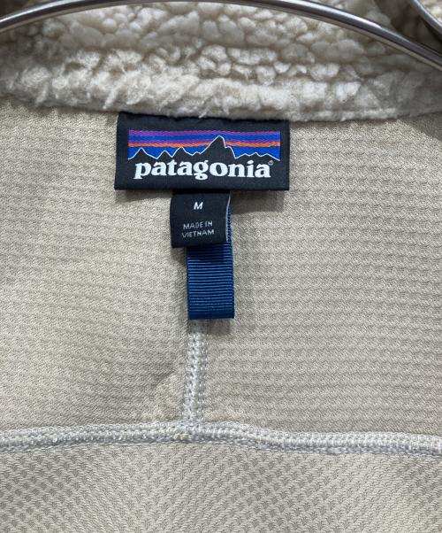 Patagonia（パタゴニア）Patagonia (パタゴニア) クラシック レトロX フリースベスト ベージュ×ネイビー サイズ:Mの古着・服飾アイテム