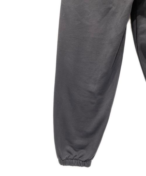 THE NORTH FACE（ザ ノース フェイス）THE NORTH FACE (ザ ノース フェイス) レッドボックススウェットパンツ グレー サイズ:XLの古着・服飾アイテム