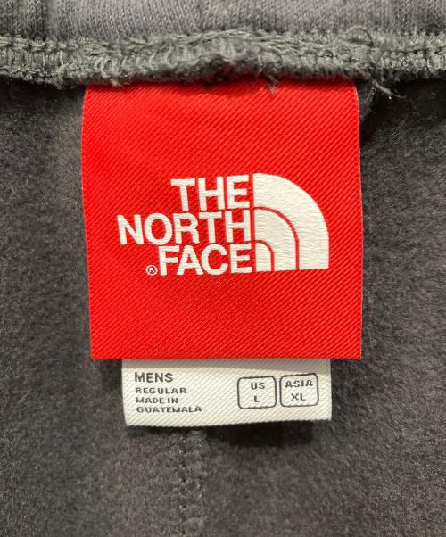 THE NORTH FACE（ザ ノース フェイス）THE NORTH FACE (ザ ノース フェイス) レッドボックススウェットパンツ グレー サイズ:XLの古着・服飾アイテム