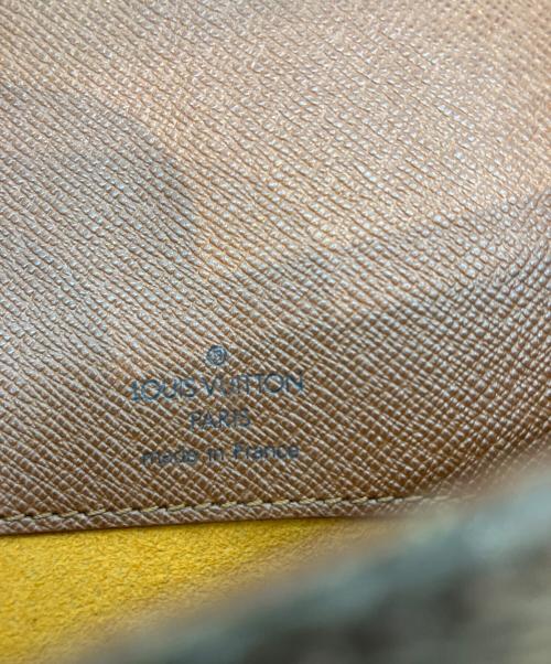 LOUIS VUITTON（ルイ ヴィトン）LOUIS VUITTON (ルイ ヴィトン) ショルダーバッグ ブラウンの古着・服飾アイテム