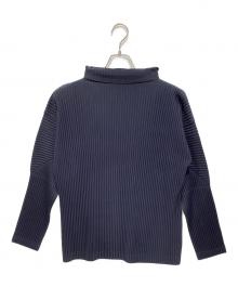 HOMME PLISSE ISSEY MIYAKE（オム プリッセ イッセイ ミヤケ）の古着「長袖カットソー」｜ネイビー