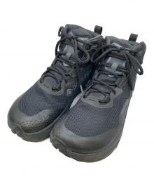 ALTRA（アルトラ）の古着「ハイキングシューズ」｜ブラック